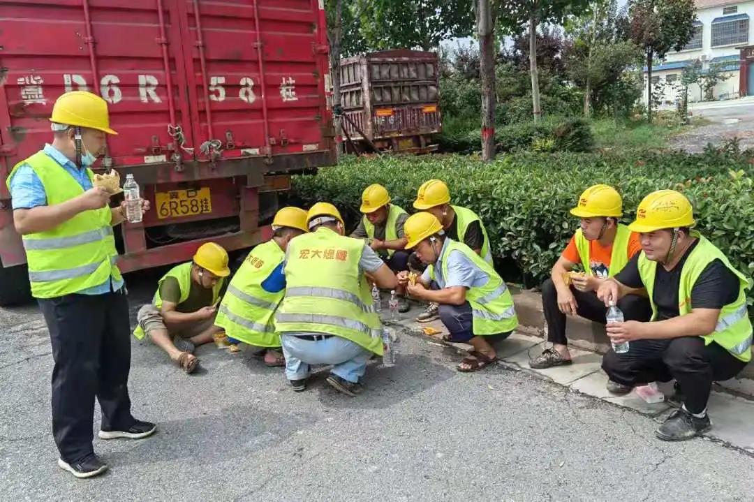 風(fēng)雨同舟｜搶險(xiǎn)救援衛(wèi)河決堤口，踐行宏大使命擔(dān)當(dāng)！